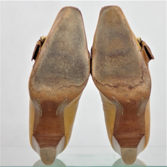 Michael Kors 7.5 M Tan Genuine Leather, Block Heel - Picture 7 of 8